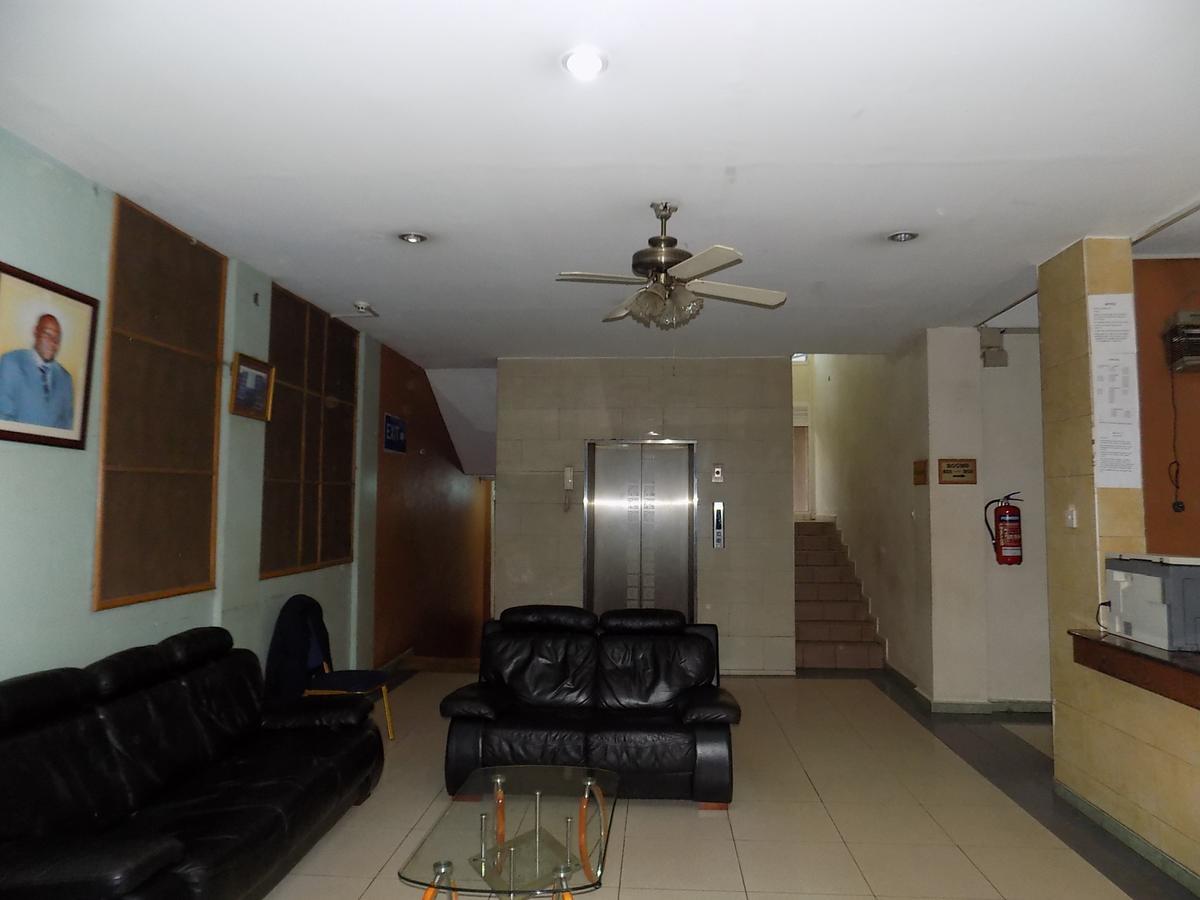 Aponye Hotel Kampala Exterior photo